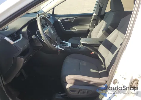 2019 Toyota Rav4 Xle from USA, damaged, VIN 2T3P1RFV7KW003835